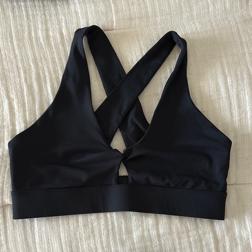 Fabletics Black Cross-Back Sports Bra